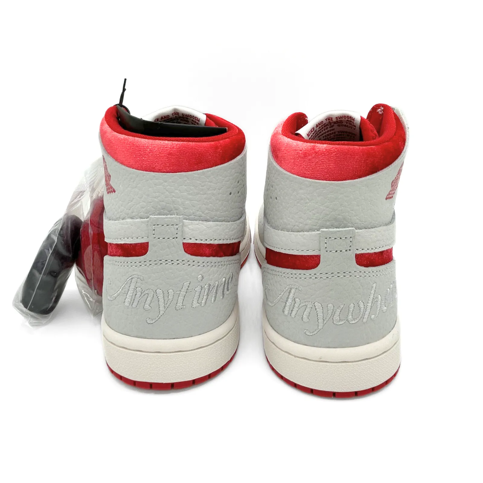Air Jordan 1 Zoom CMFT 2 WMNS (Valentine's Day)