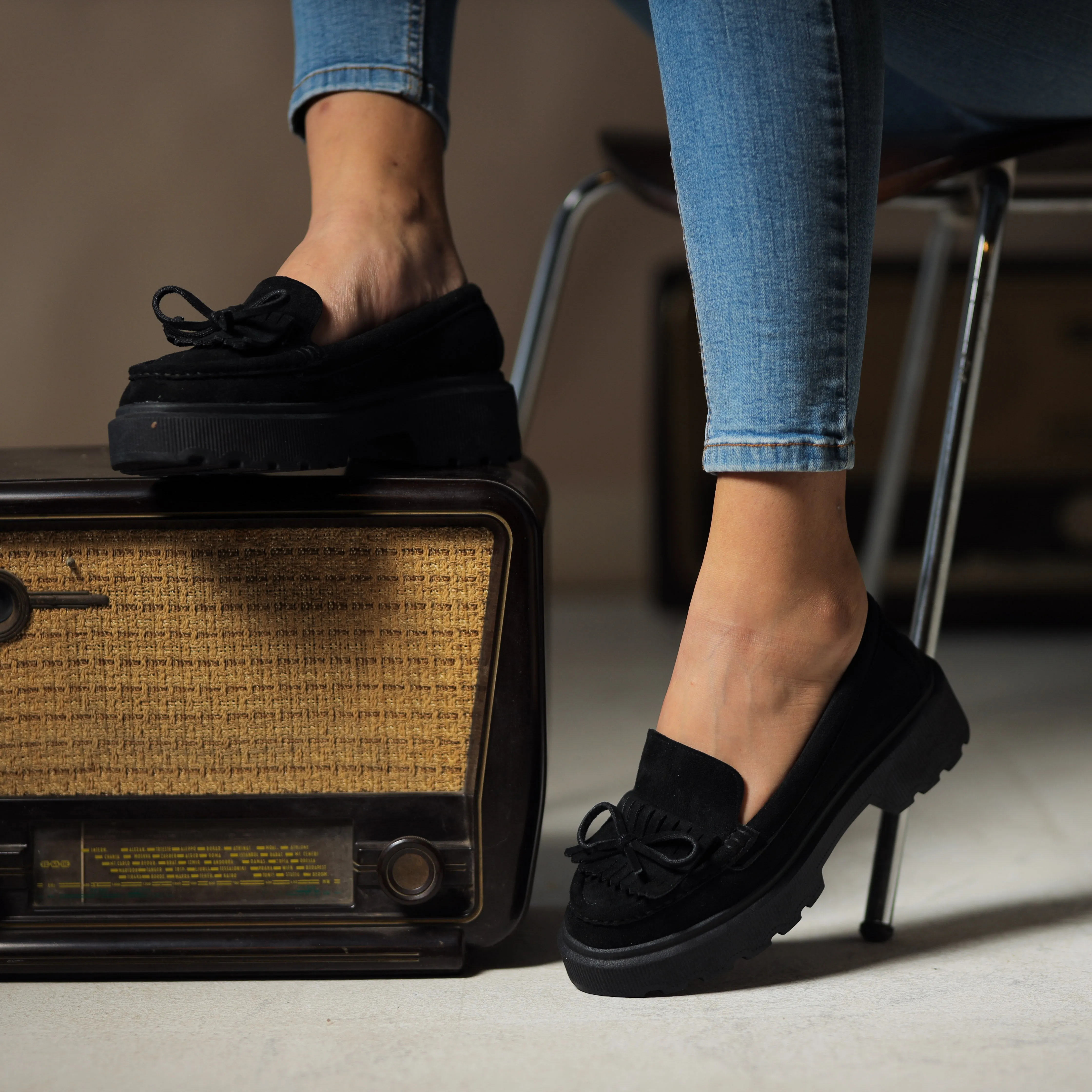 Quality Suede Chunky Loafers - Black
