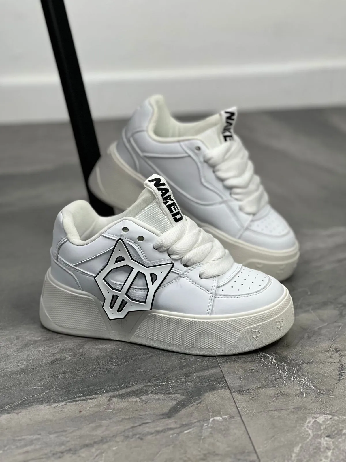 Trendy Wolf Sneakers Shoes For Men