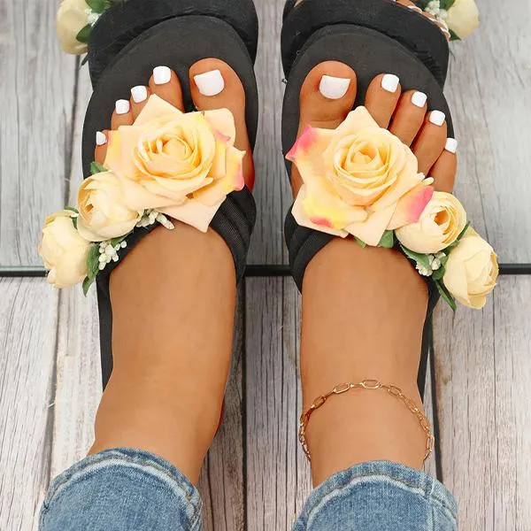 Women's Fashionable Rose Thick Soled Flip Flops 85499043S